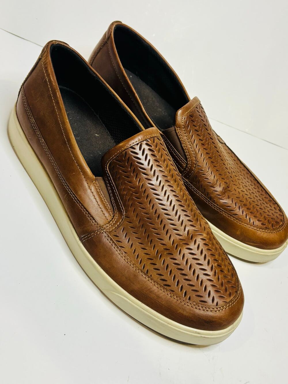 ECCO Men’s Brown Leather Perforated Slip On Loafers Fluidform EU 43 US 9-9.5